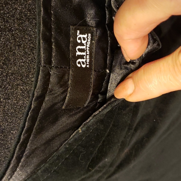 Soft velvety matetial capri's - Picture 5 of 6